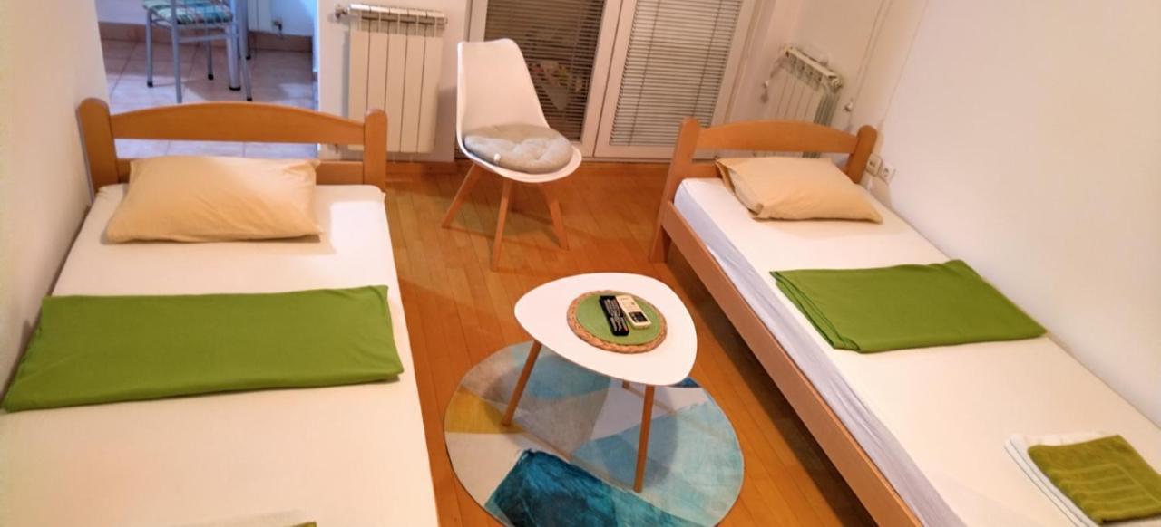 Jani Apartment 2 City Center Skopje Zewnętrze zdjęcie