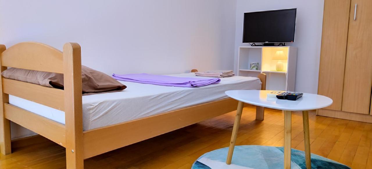 Jani Apartment 2 City Center Skopje Zewnętrze zdjęcie